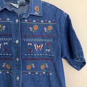 Capacity Petites Embroidered Denim Shirt Jacket - Blue